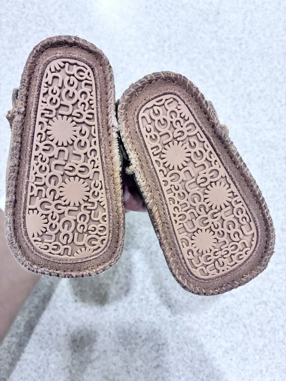 UGG  baby Classic Ultra Mini | Chestnut |  Sz: 0/1 (0-6 months )